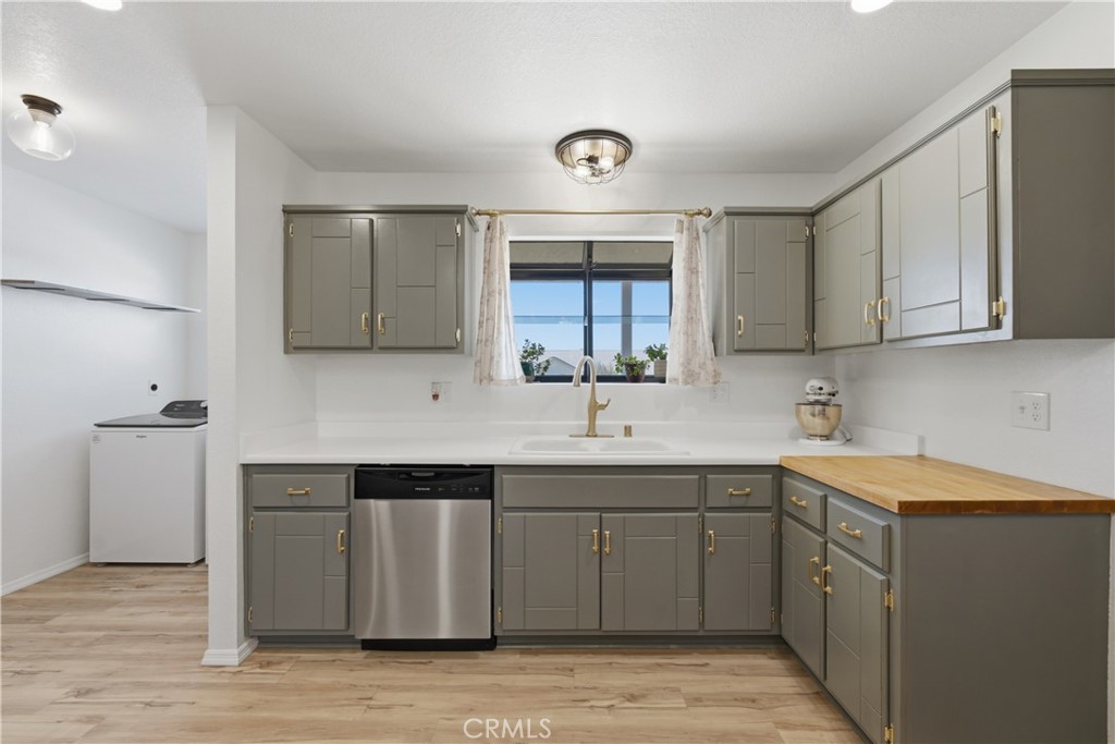 16239 Chippewa Road Apple Valley, CA 92307 - Photo 19 of 64 Gallery Image 19