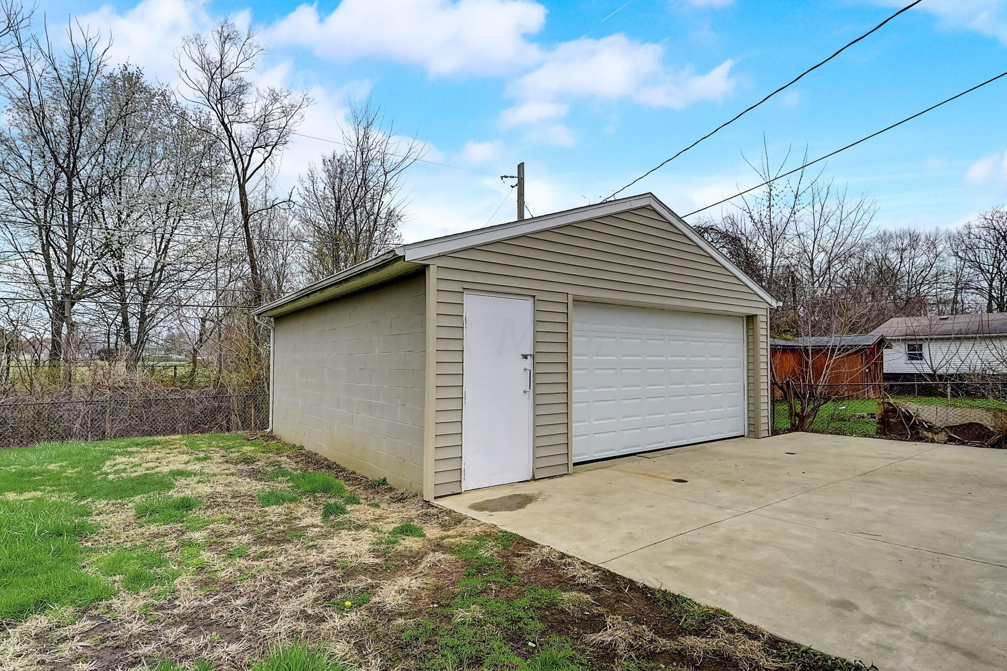 3222 Latonia Road Columbus, OH 43232 - Photo 24 of 25 listing_21