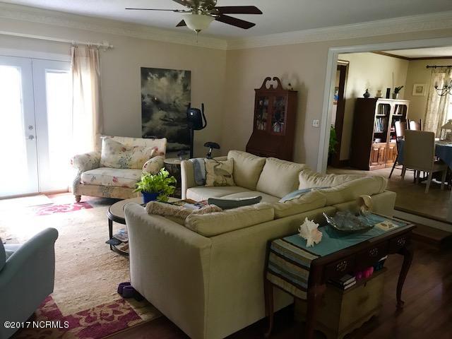 1621 Cameron Langston Road Kinston, NC 28501 - Photo 3 of 19 1621 Cameron Langston LR2