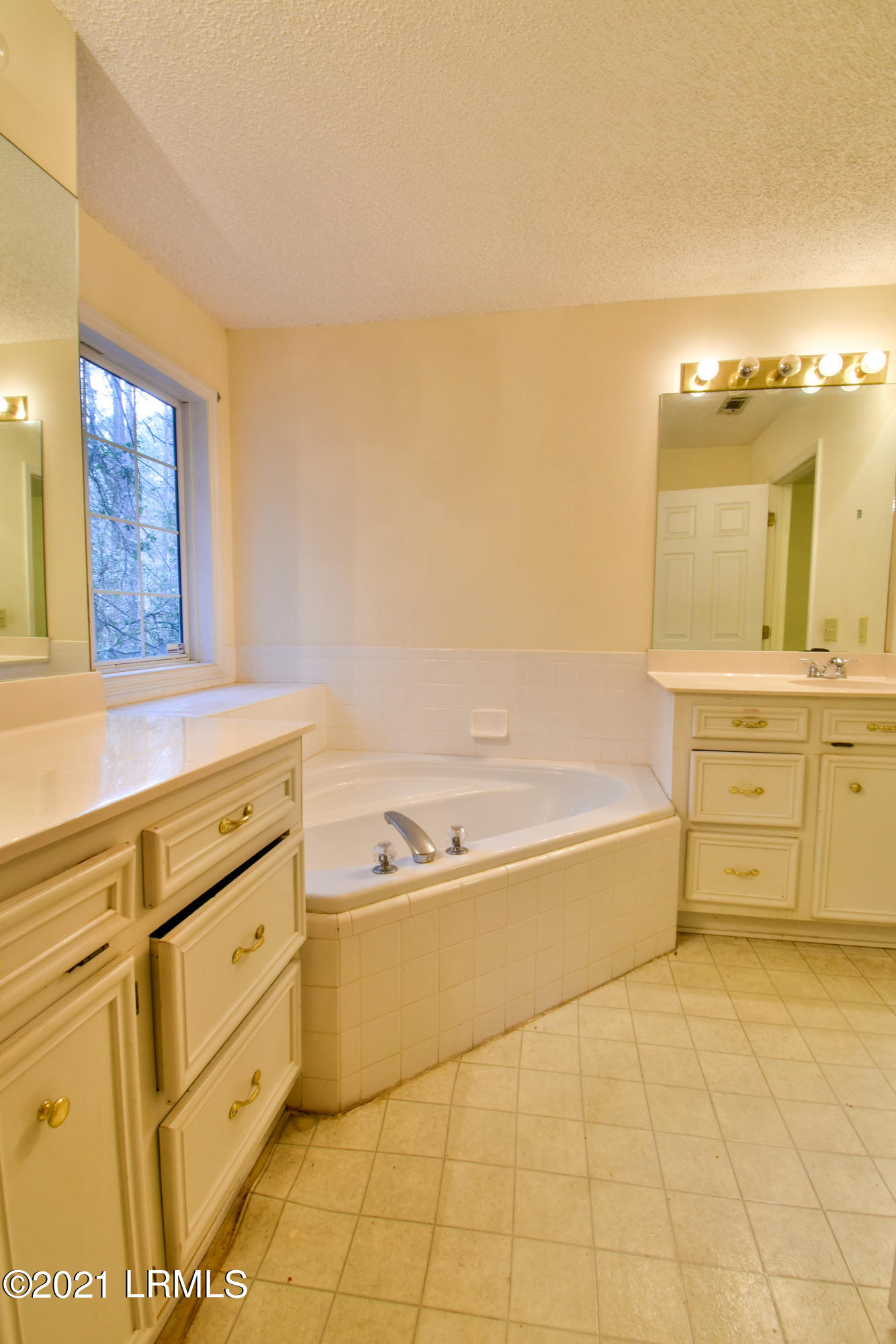115 Walling Grove Road Beaufort, SC 29907 - Photo 25 of 41 DSC_0859-3