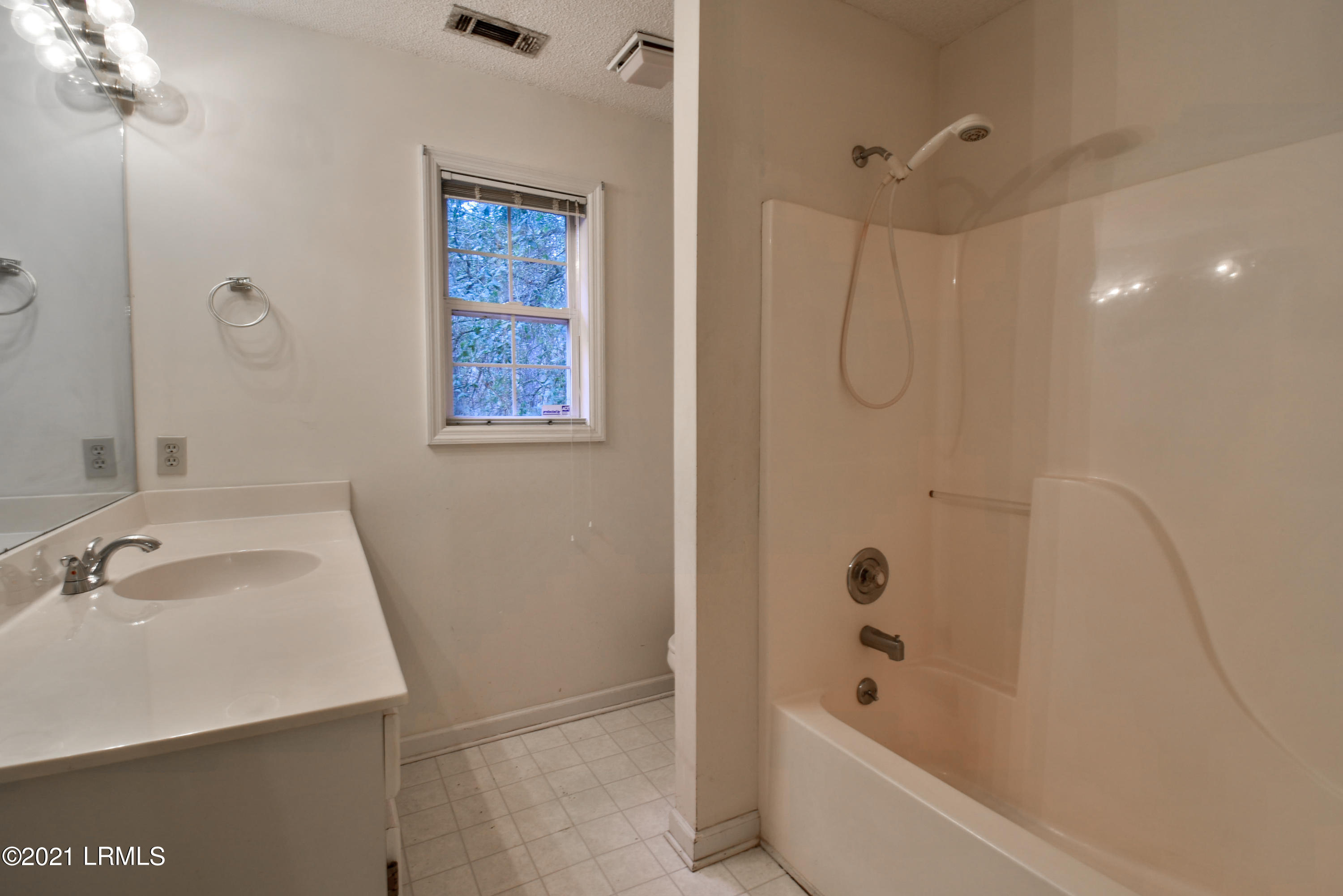 115 Walling Grove Road Beaufort, SC 29907 - Photo 30 of 41 DSC_0865-2