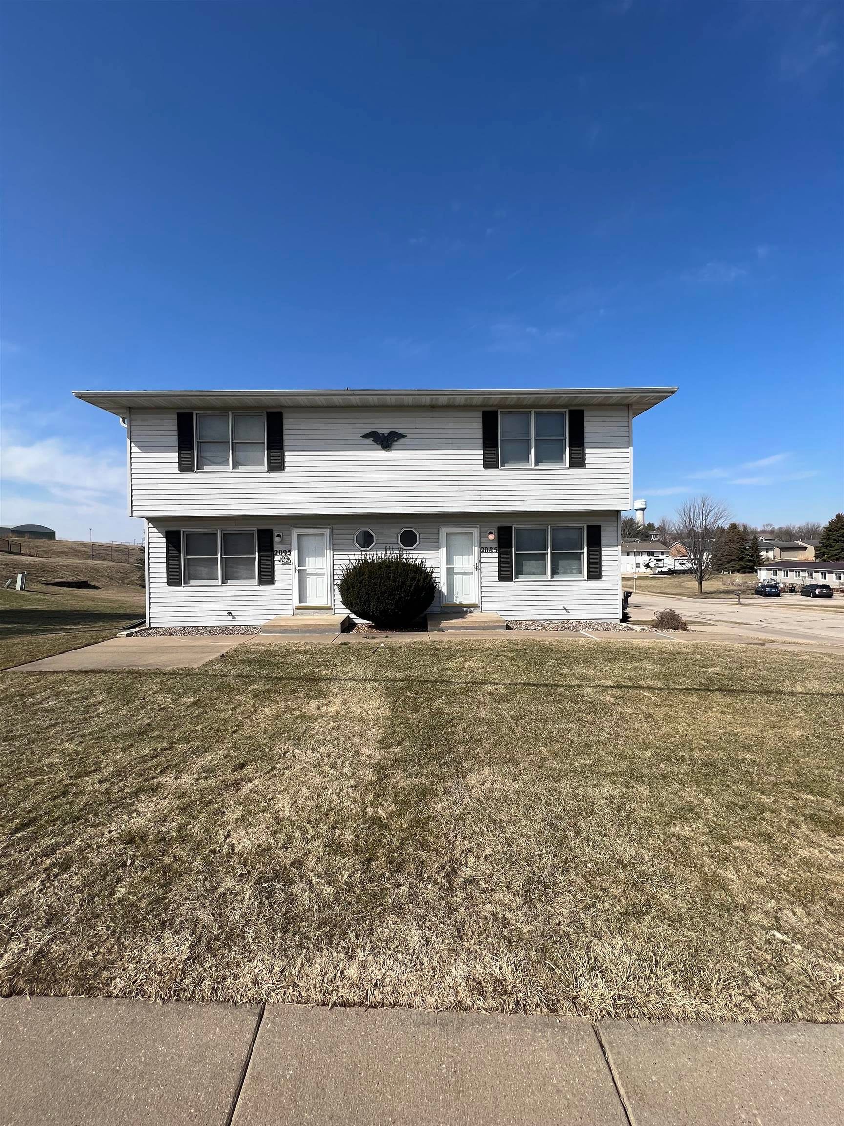 2085 Radford Road, Unit 2095 RADFORD RD Dubuque, IA 52002 - Photo 1 of 11 Gallery Image 1