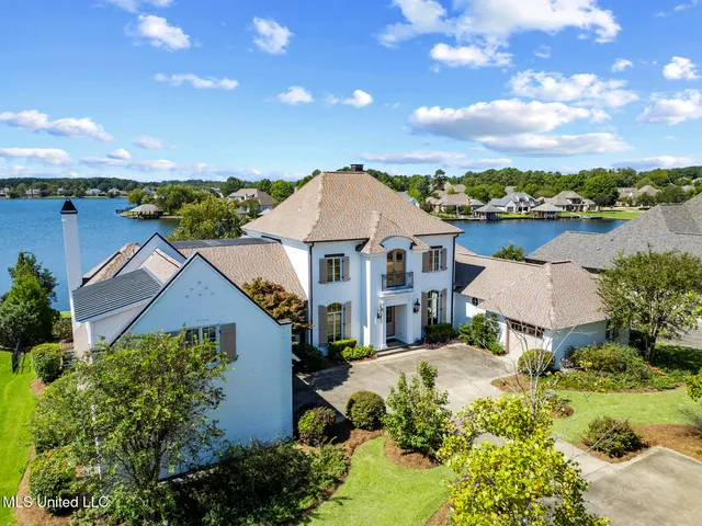 $1,595,000 | 115 Cedar Woods Cove, Madison, MS 39110