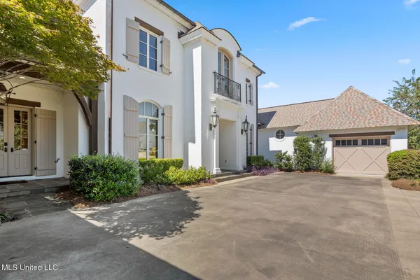 $1,595,000 | 115 Cedar Woods Cove, Madison, MS 39110