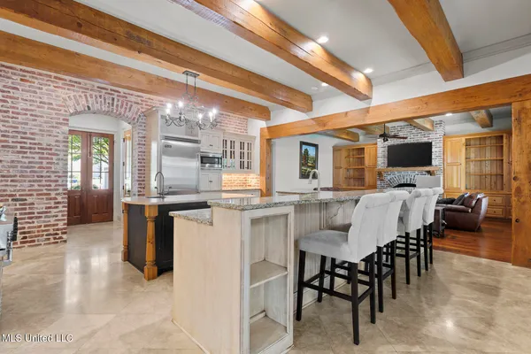 $1,595,000 | 115 Cedar Woods Cove, Madison, MS 39110