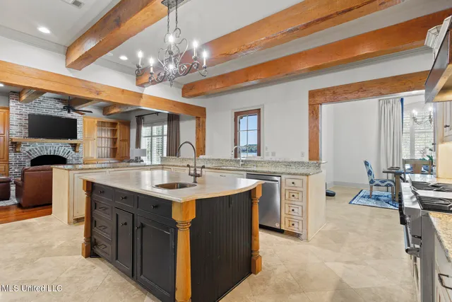 $1,595,000 | 115 Cedar Woods Cove, Madison, MS 39110