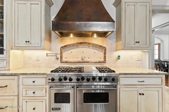 $1,595,000 | 115 Cedar Woods Cove, Madison, MS 39110