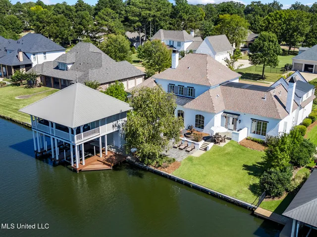 $1,595,000 | 115 Cedar Woods Cove, Madison, MS 39110
