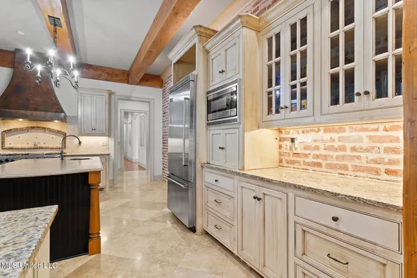 $1,595,000 | 115 Cedar Woods Cove, Madison, MS 39110