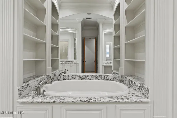 $1,595,000 | 115 Cedar Woods Cove, Madison, MS 39110