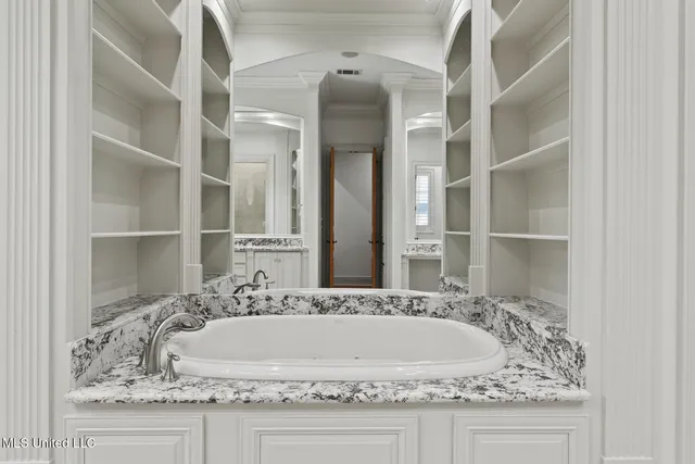 $1,595,000 | 115 Cedar Woods Cove, Madison, MS 39110