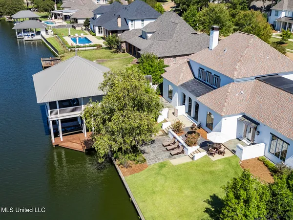 $1,595,000 | 115 Cedar Woods Cove, Madison, MS 39110