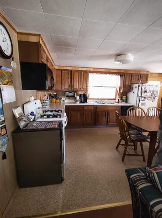 $2,200 | 19 Arrowhead Point Road, Bristol, NH 03222