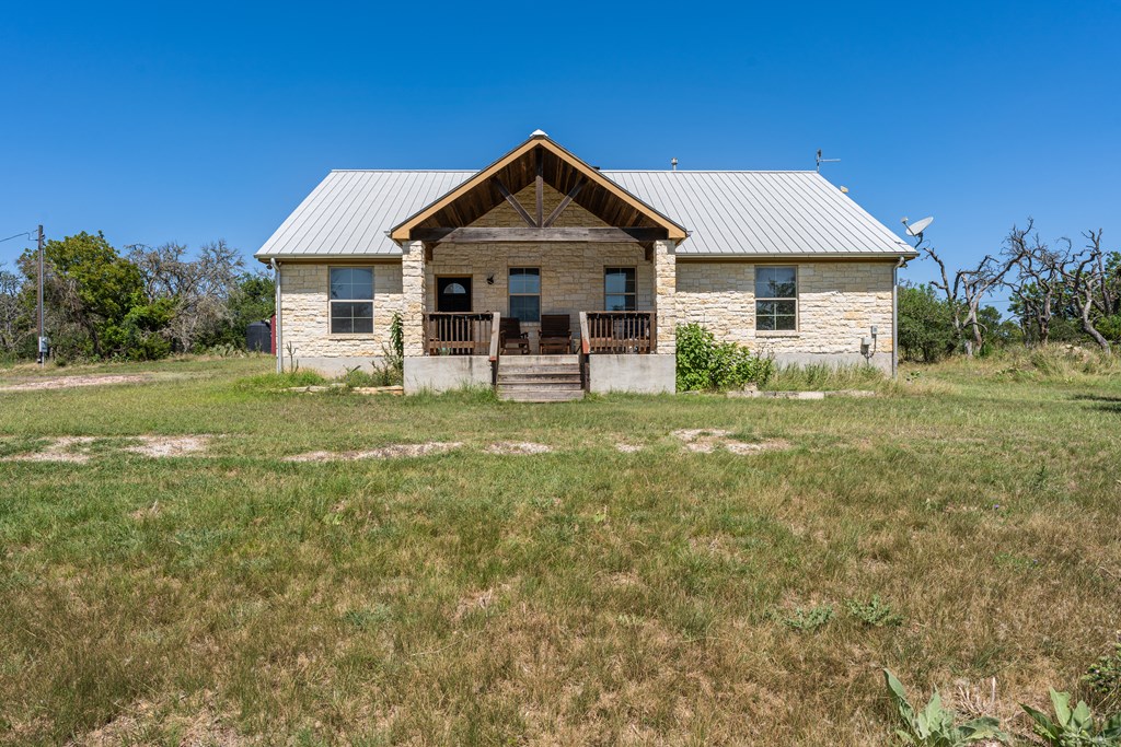 714 Alamo Road Fredericksburg, TX 78624 - Photo 24 of 31 Gallery Image 24