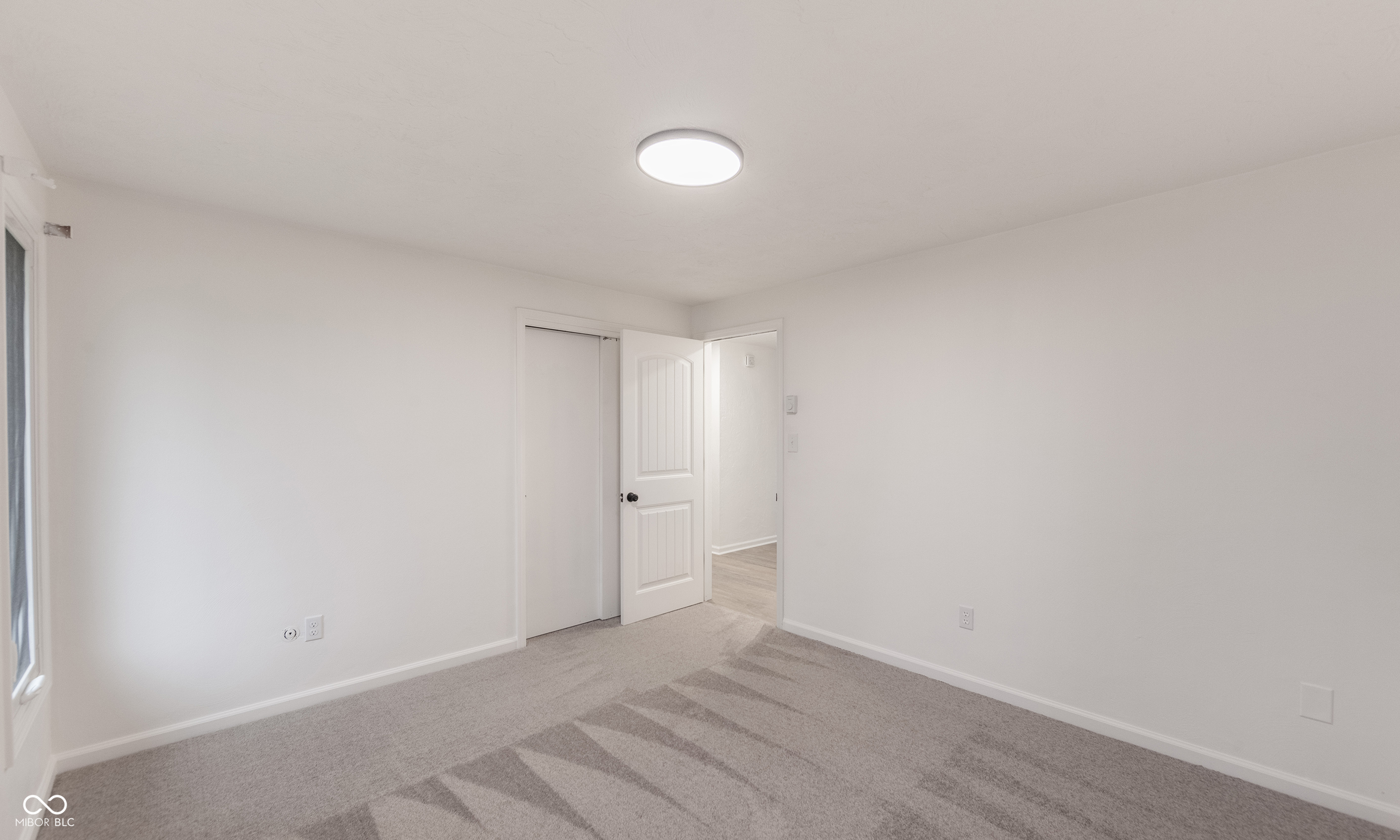 2110 Round Barn Road Anderson, IN 46017 - Photo 15 of 28