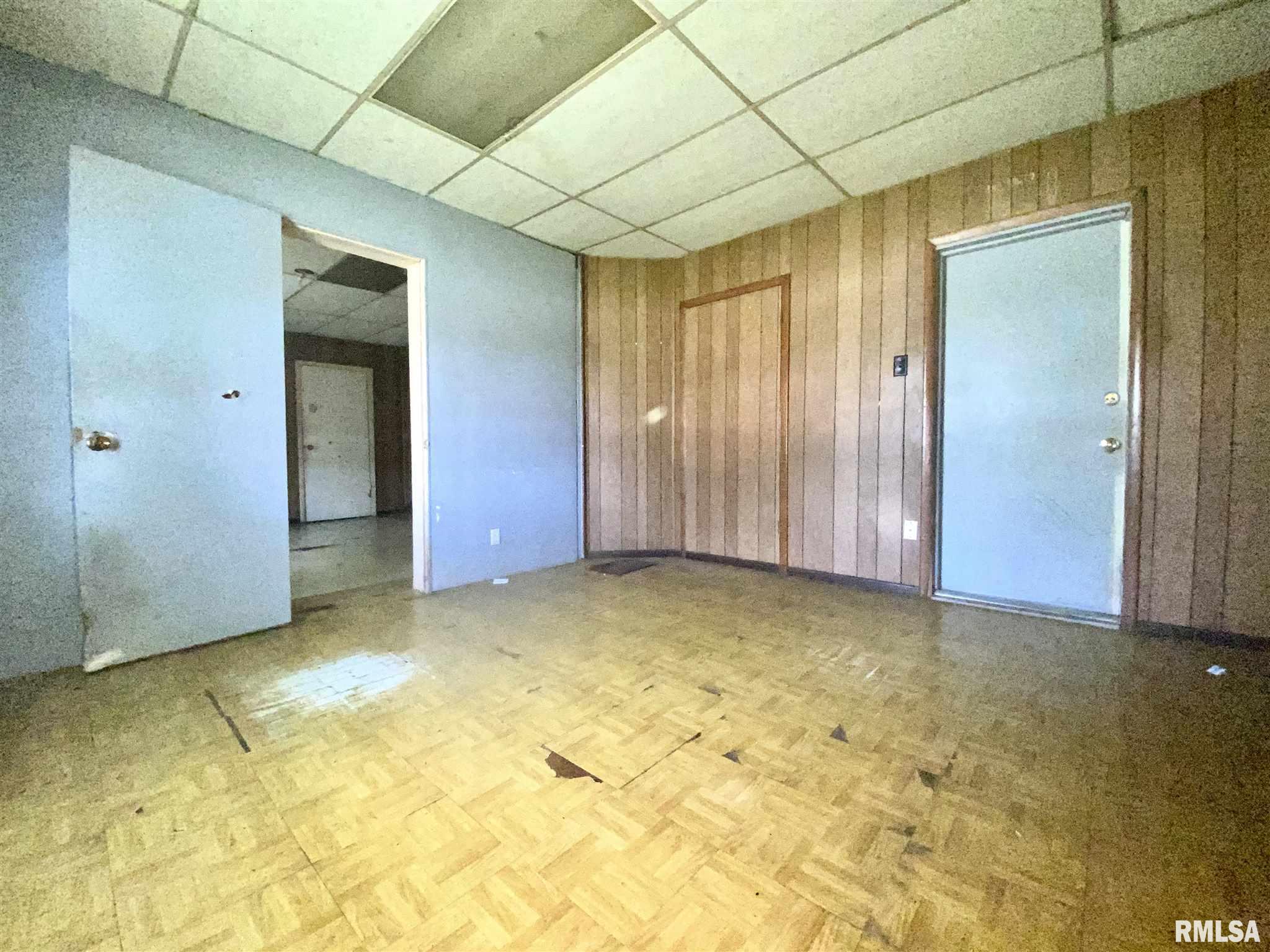 931 West Calhoun Avenue Springfield, IL 62702 - Photo 8 of 13 Gallery Image 8