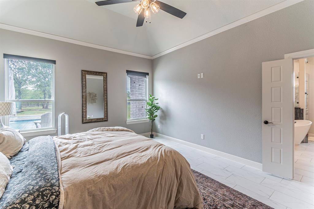 150 Las Brisas Drive Decatur, TX 76234 - Photo 13 of 33