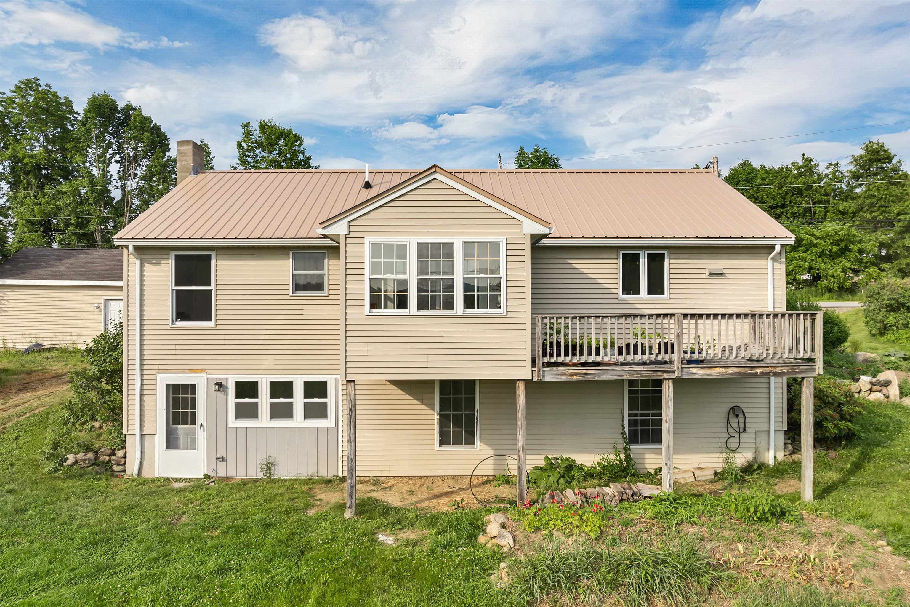 145 Bow Lake Road Barnstead, NH 03218 - Photo 4 of 29