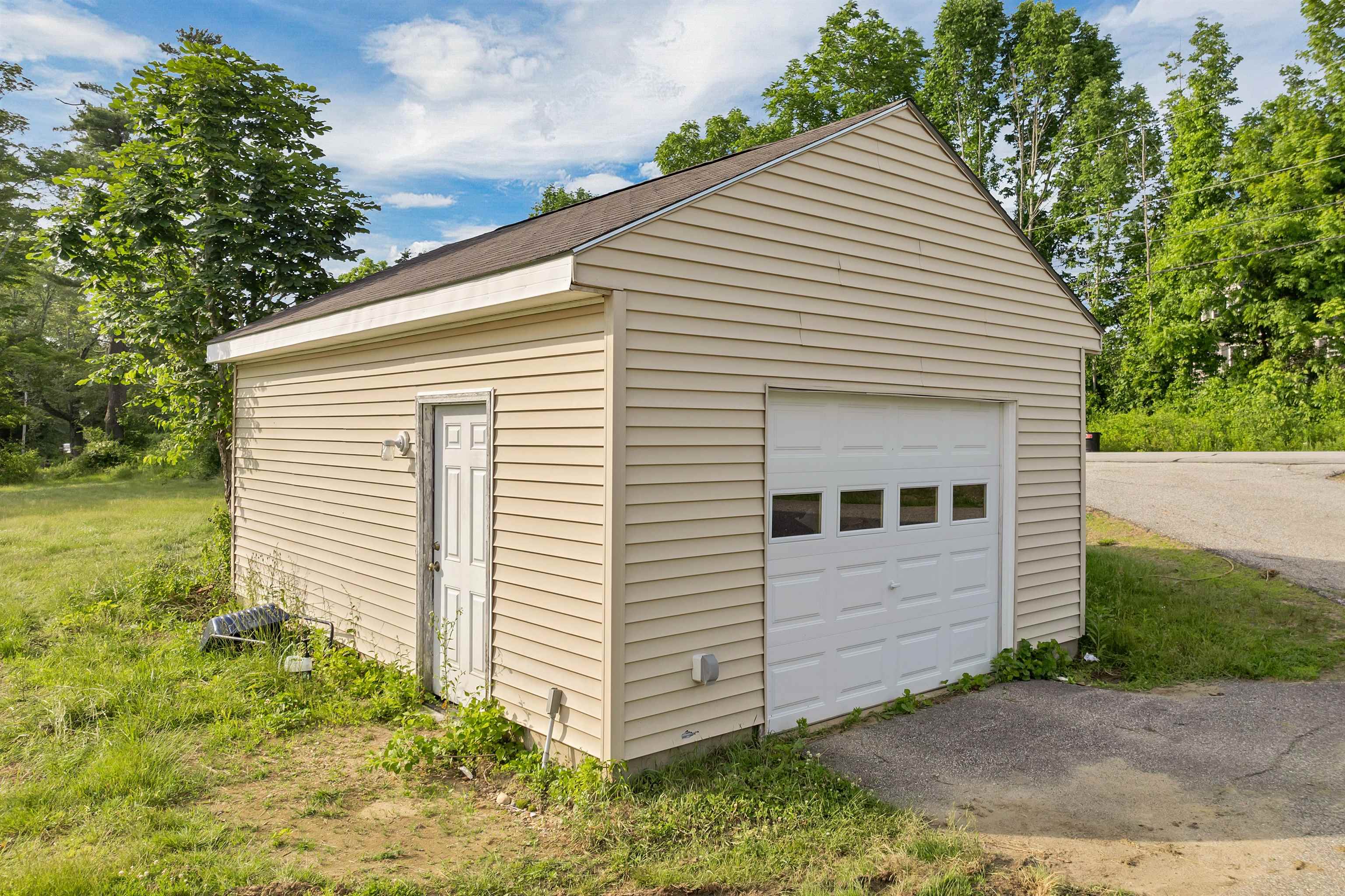 145 Bow Lake Road Barnstead, NH 03218 - Photo 7 of 29