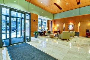 208 West Washington Street, Unit 1002 Chicago, IL 60606 - Photo 14 of 16
