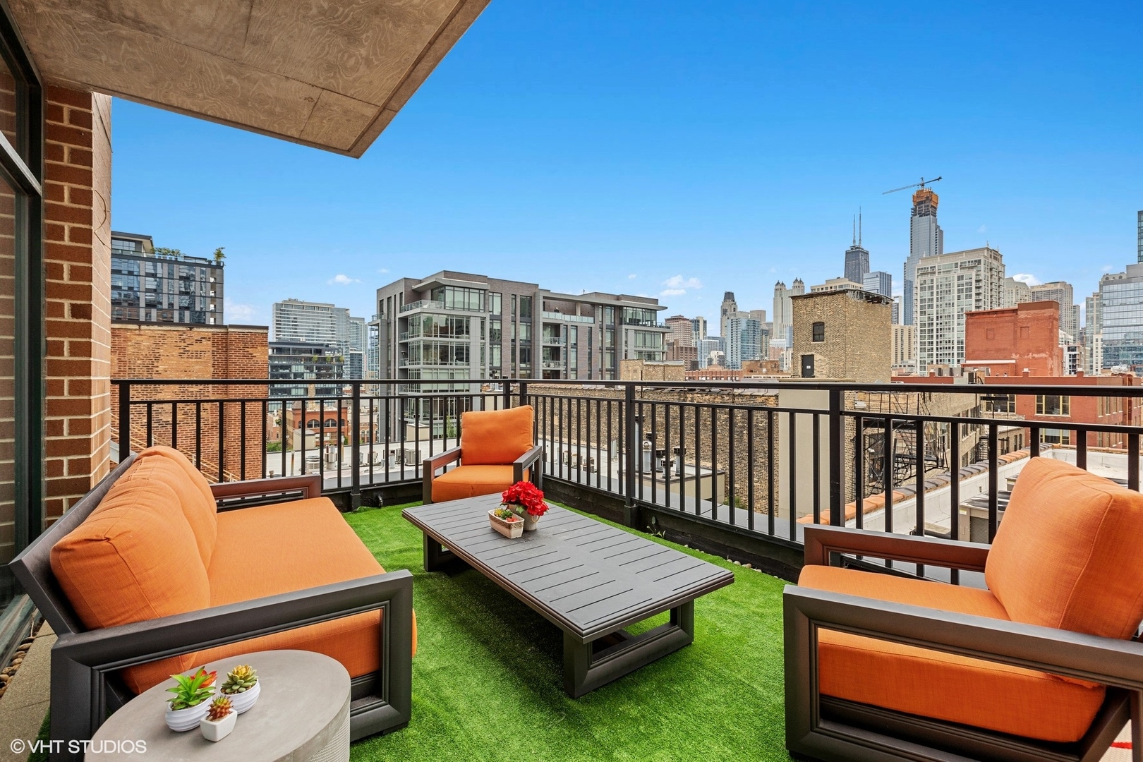 400 West Ontario Street, Unit 803 Chicago, IL 60654 - Photo 1 of 33
