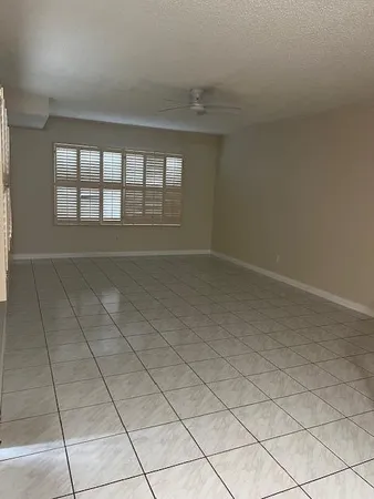 $2,650 | 4701 Roxbury Court, Boynton Beach, FL 33436