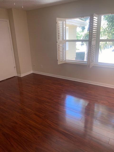 4701 Roxbury Court Boynton Beach, FL 33436 - Photo 14 of 29 Primary Bedroom