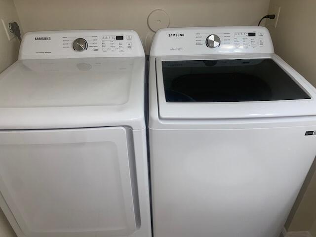 4701 Roxbury Court Boynton Beach, FL 33436 - Photo 8 of 29 Full size washer/dryer