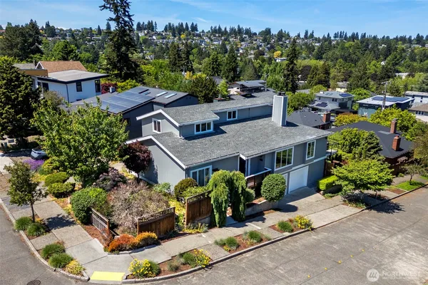 $2,180,000 | 6001 60th Avenue Northeast, Seattle, WA 98115