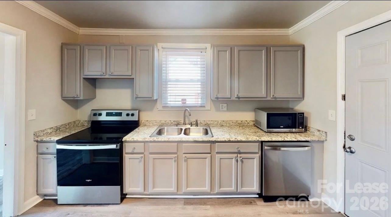 2320 Vanderbilt Road Charlotte, NC 28206 - Photo 4 of 8