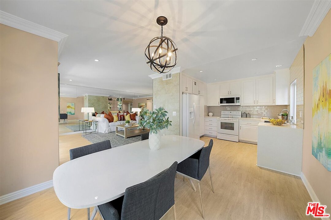 2345 Roscomare Road, Unit 201 Los Angeles, CA 90077 - Photo 5 of 17
