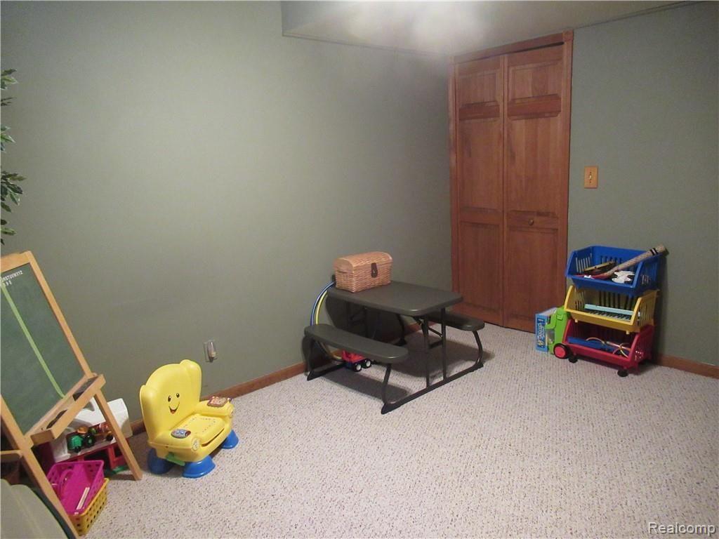 15805 Almont Road Allenton, MI 48002 - Photo 26 of 45 IMG_0937.JPG
