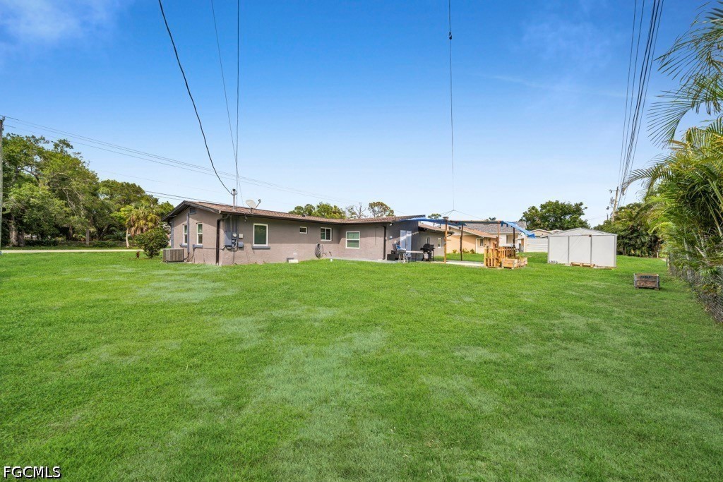 1313 Old Bridge Road North Fort Myers, FL 33917 - Photo 29 of 32