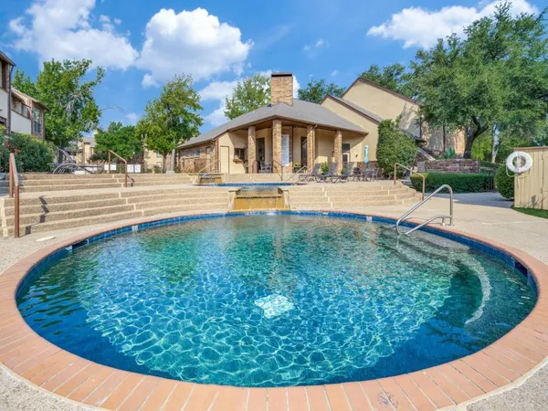 $1,200 | 1200 Harwell Drive, Unit 1910, Arlington, TX 76011