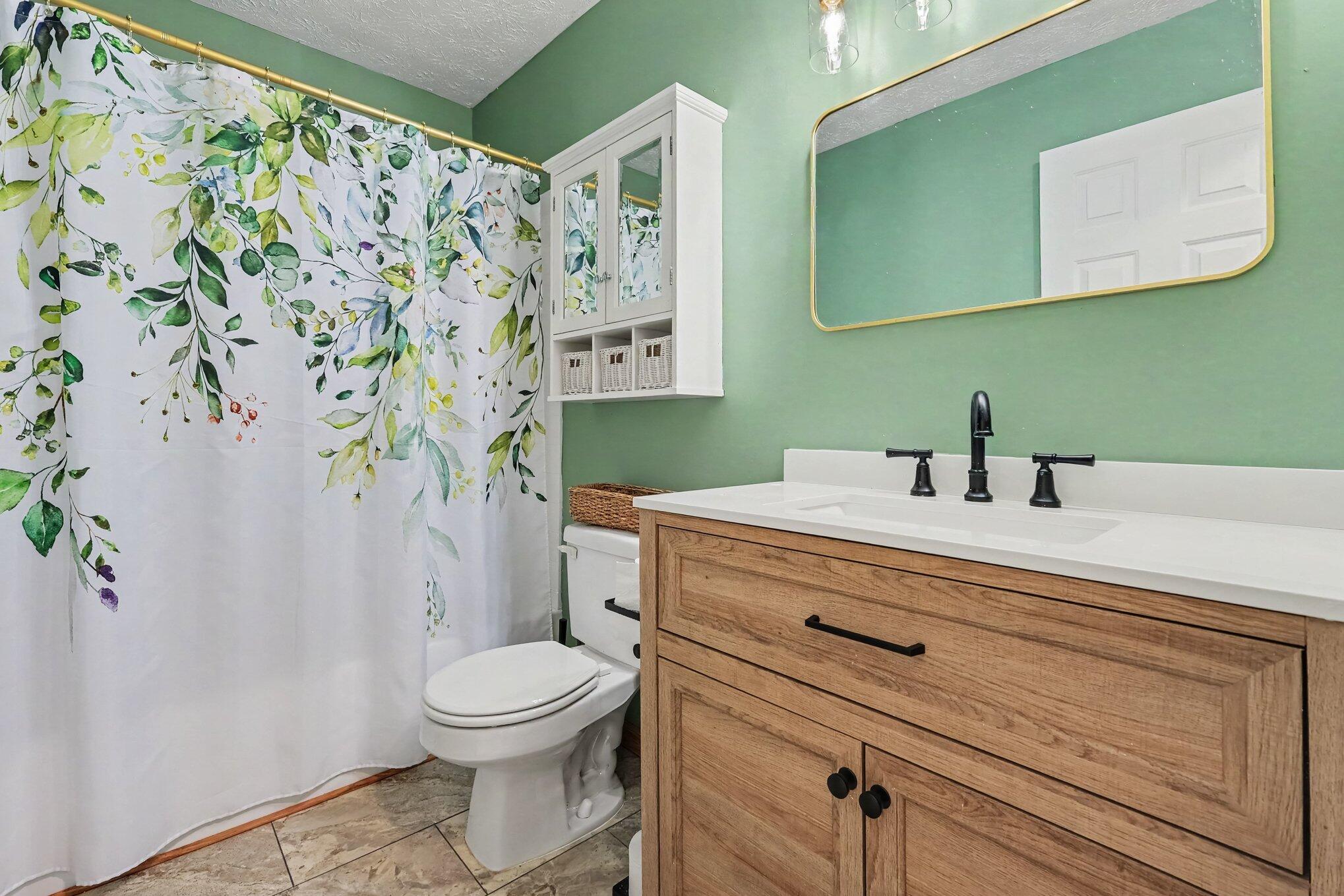 10464 Calvary Road Independence, KY 41051 - Photo 17 of 32 015_file_8560