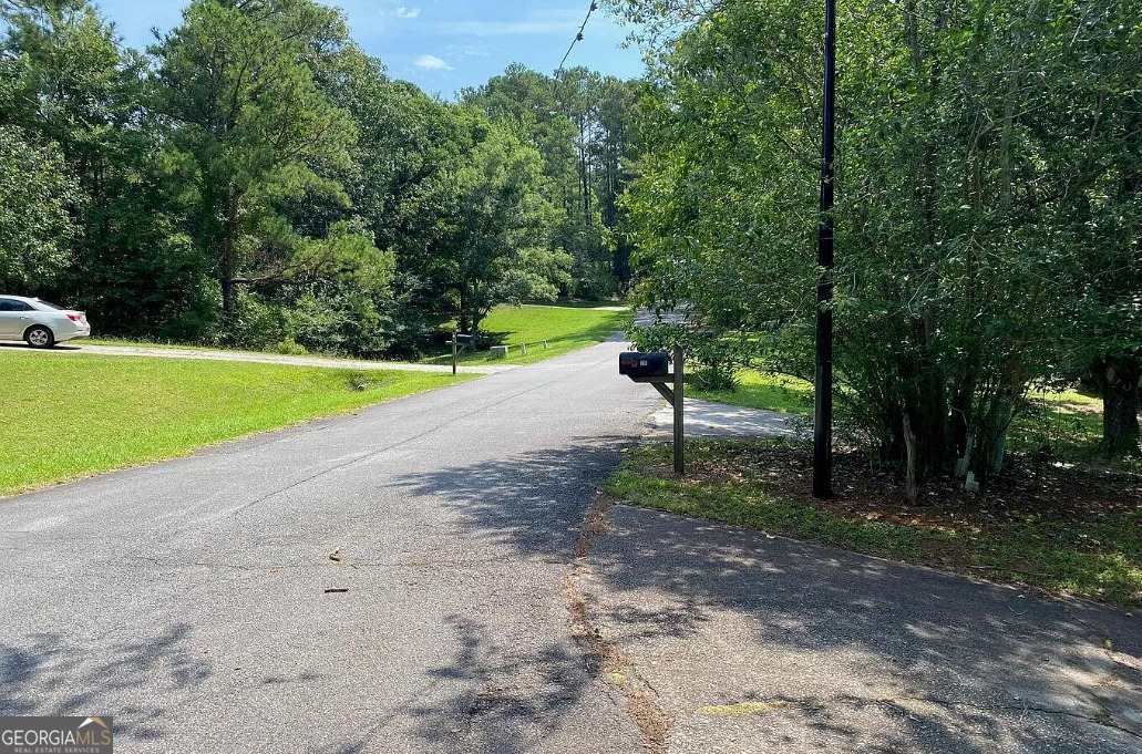 216 River Hills Ridge Road Macon, GA 31211 - Photo 5 of 13 a view of a park