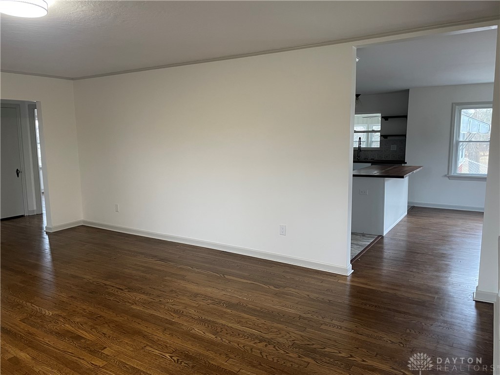 7698 Chambersburg Road Dayton, OH 45424 - Photo 4 of 26