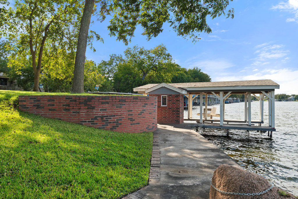 104 River Ranch Road Kingsland, TX 78639 - Photo 34 of 39 Beautiful masonry work along the water and docks