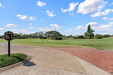 $2,750,000 | 1338 Breakers W Boulevard, West Palm Beach, FL 33411