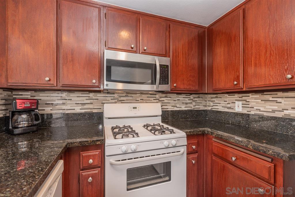514 Jamacha Road, Unit 30J El Cajon, CA 92019 - Photo 9 of 23