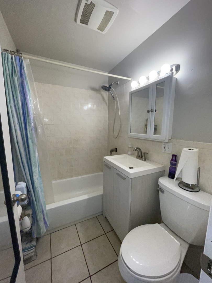 12204 South May Street Chicago, IL 60643 - Photo 4 of 13
