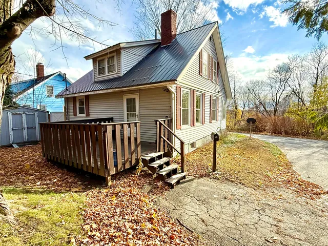 $149,900 | 15 Fay Court, Dexter, ME 04930