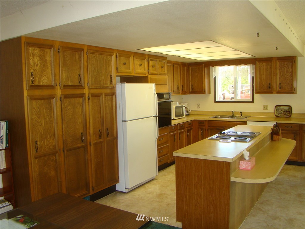 4082 South Pass Road Everson, WA 98247 - Photo 8 of 18
