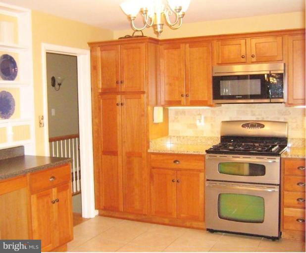 1108 Ryegate Road Towson, MD 21286 - Photo 6 of 26 Kitchen