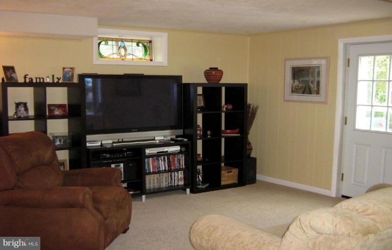 1108 Ryegate Road Towson, MD 21286 - Photo 10 of 26 Finished Lower Level