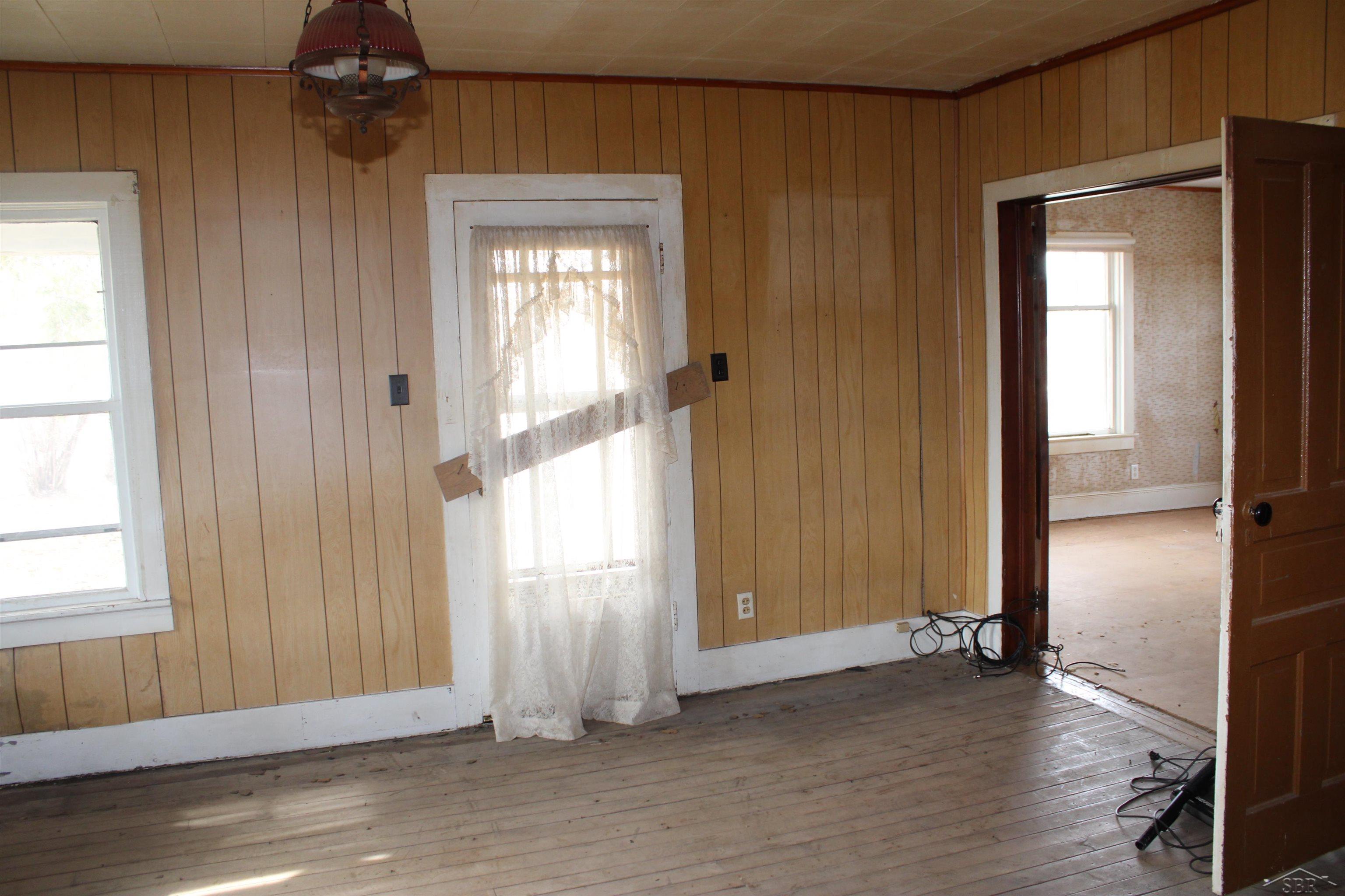 12005 Amman Road St. Charles, MI 48655 - Photo 9 of 38 50101893-8.JPG