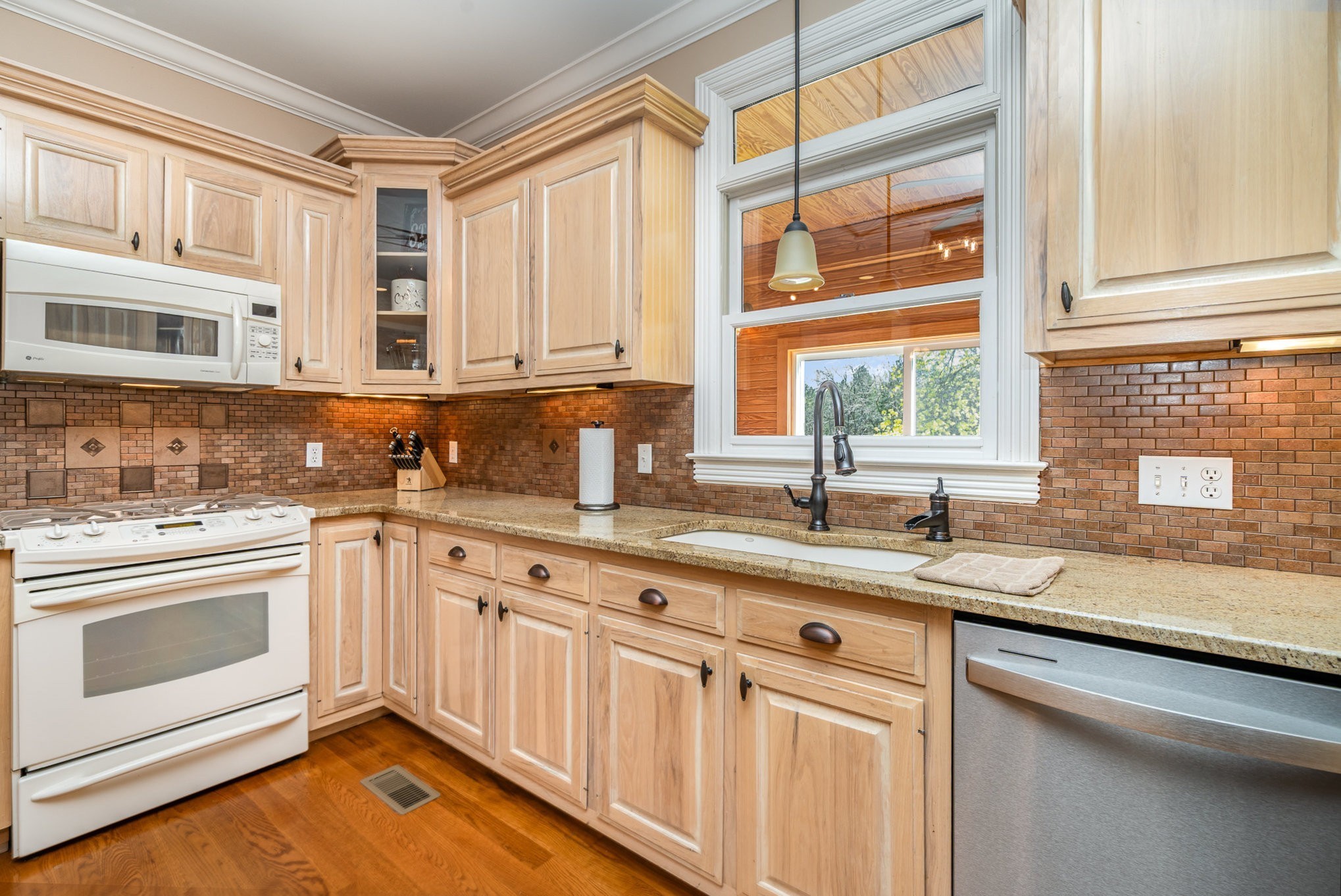 379 Gilley Road Mount Juliet, TN 37122 - Photo 3 of 66 Gallery Image 3
