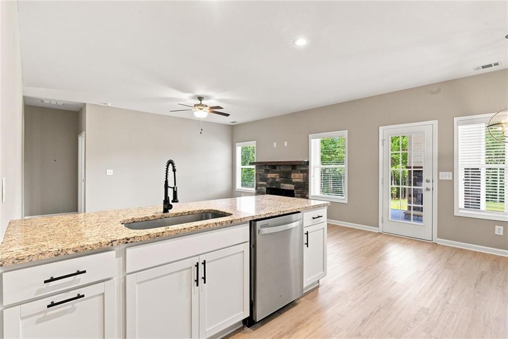 360 May Lane Carnesville, GA 30521 - Photo 11 of 35 Gallery Image 11