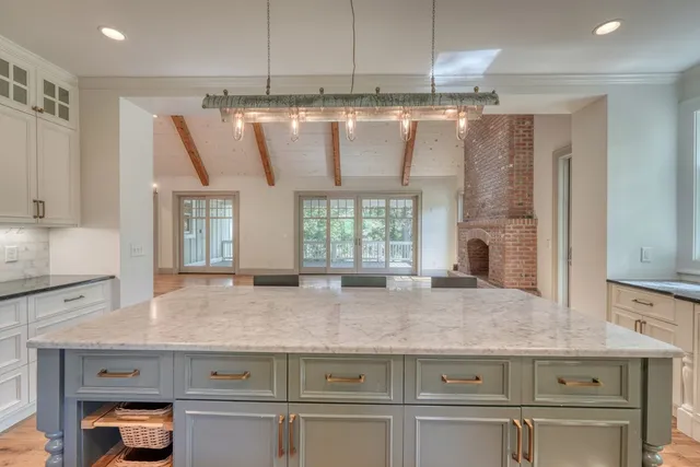 $1,190,000 | 609 Cypress Pointe Lane, Hayesville, NC 28904