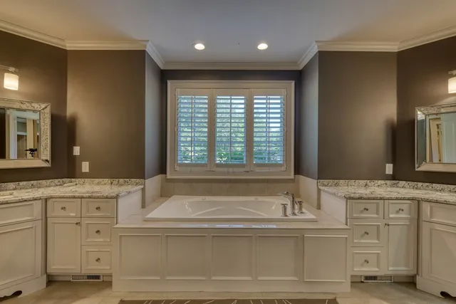 $1,190,000 | 609 Cypress Pointe Lane, Hayesville, NC 28904